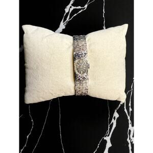 Austin Vintage 17 Jewel Hand-Wound Watch – Textured Bracelet – Running, Cleaned